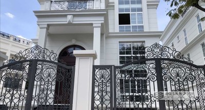 Bán biệt thự Quận 2