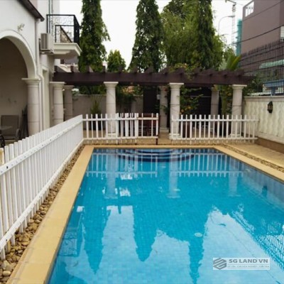 Biệt thự đường Nguyễn Văn Hưởng