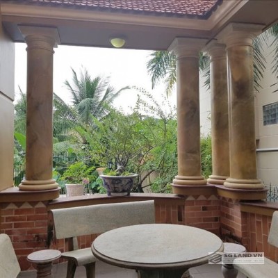 Biệt thự khu compound Phú Tường