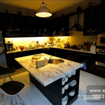 Bán biệt thự Thảo Điền Quận 2