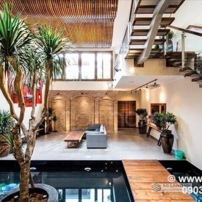 Biệt thự đẹp trần ốp gỗ Thảo Điền