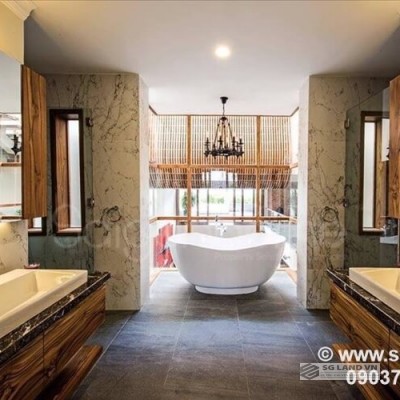 Biệt thự đẹp trần ốp gỗ Thảo Điền