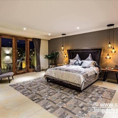 Biệt thự đẹp trần ốp gỗ Thảo Điền