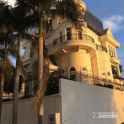 Biệt thự thảo điền củ hành bát úp