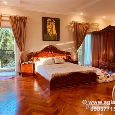 Biệt thự thảo điền củ hành bát úp