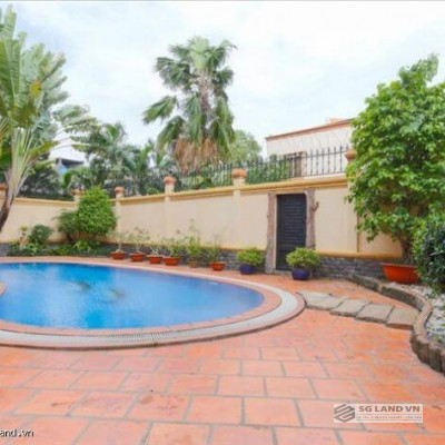 Biệt thự cho thuê Quận 2