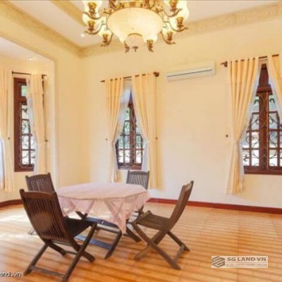 Biệt thự cho thuê Quận 2