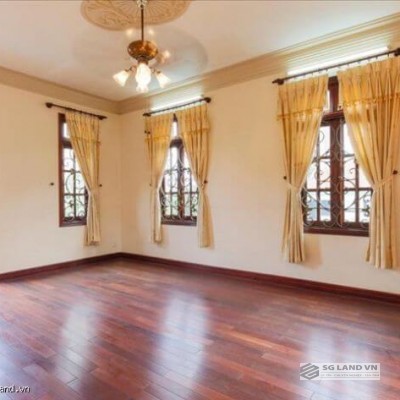 Biệt thự cho thuê Quận 2