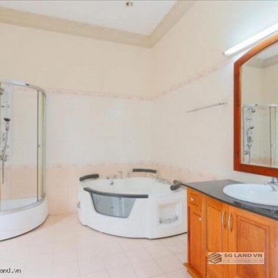 Biệt thự cho thuê Quận 2