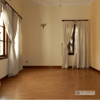 Cho thuê biệt thự hồ bơi sân vườn