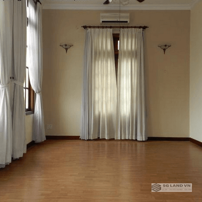 Cho thuê biệt thự hồ bơi sân vườn