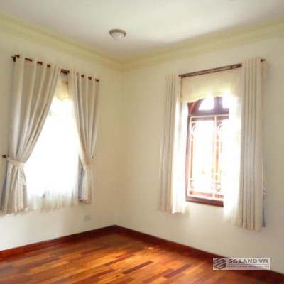 Biệt thự cho thuê đường Nguyễn Văn Hưởng