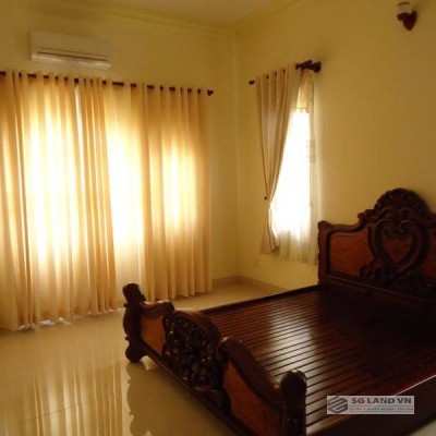 Biệt thự cho thuê đường Nguyễn Văn Hưởng