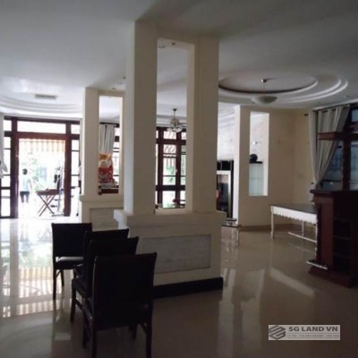 Biệt thự khu đường Nguyễn Văn Hưởng cho thuê