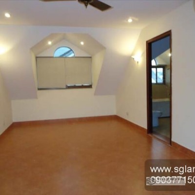 Biệt thự trong compound an ninh