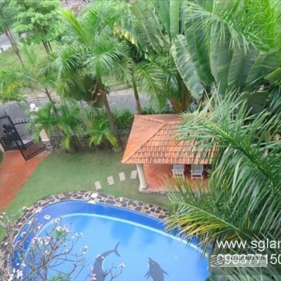 Biệt thự trong compound an ninh