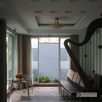 Bán biệt thự Nguyễn Ư Dĩ Thảo Điền