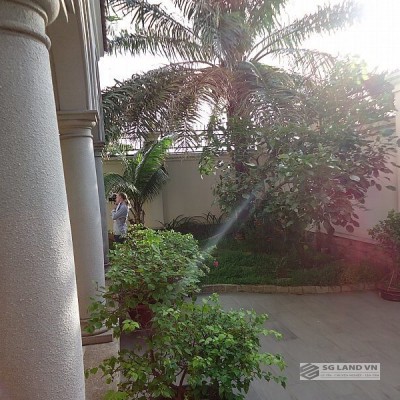 Bán biệt thự ven sông Thảo Điền