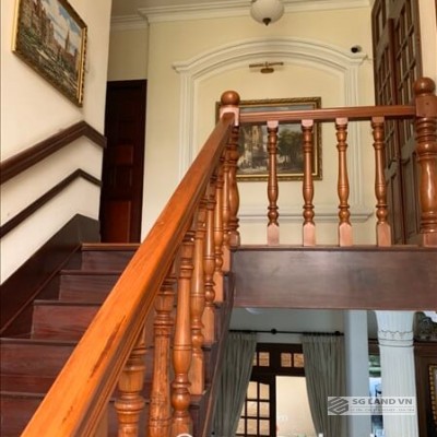 Bán biệt thự Quận 2