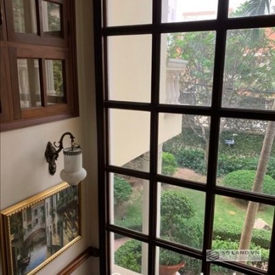 Bán biệt thự Quận 2