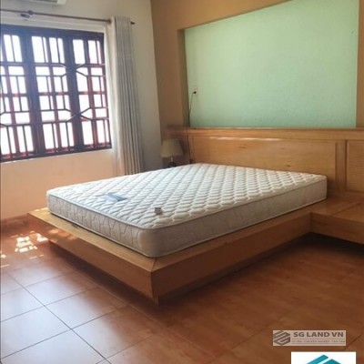 Bán nhà Thảo Điền Quận 2