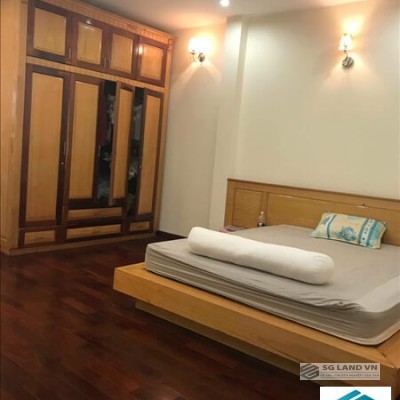 Bán nhà Thảo Điền Quận 2