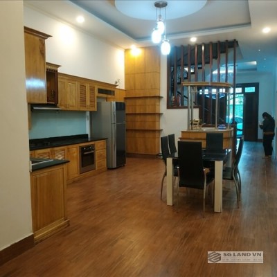 Bán nhà Thảo Điền Quận 2