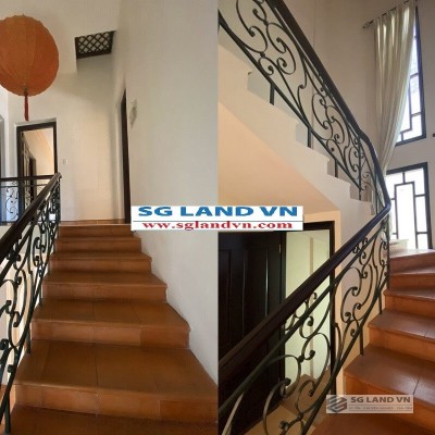 Biệt thự mặt tiền đường Nguyễn Văn Hưởng