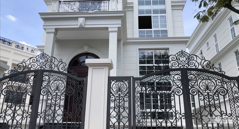 Bán biệt thự Quận 2