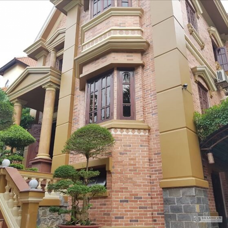 Biệt thự khu compound Phú Tường