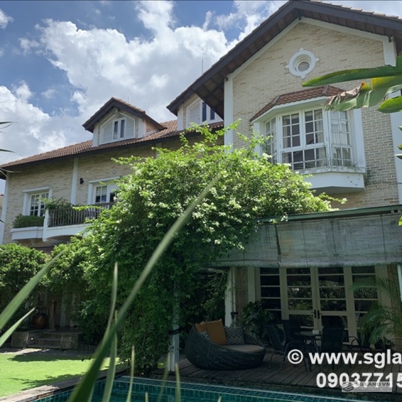 Khu biệt thự Thảo Điền 1