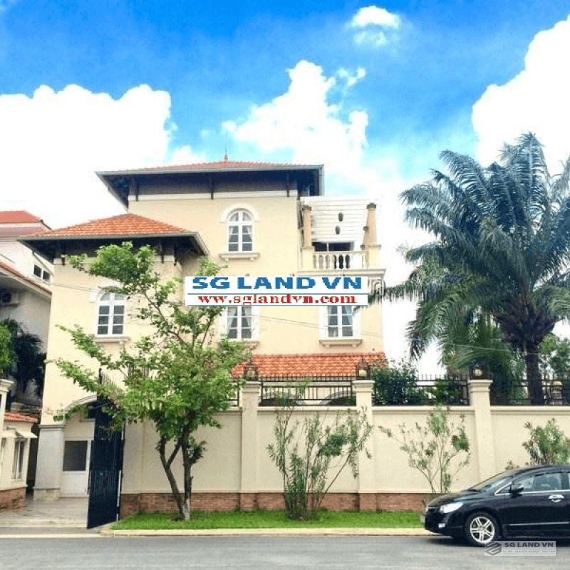 Bán biệt thự ven sông Thảo Điền