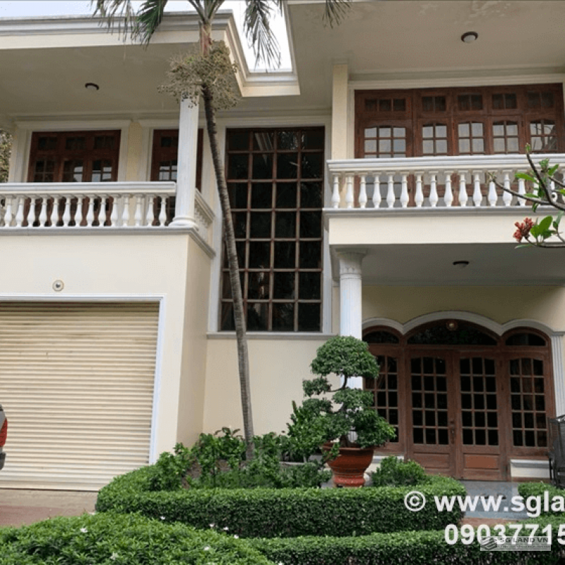 Bán biệt thự Quận 2